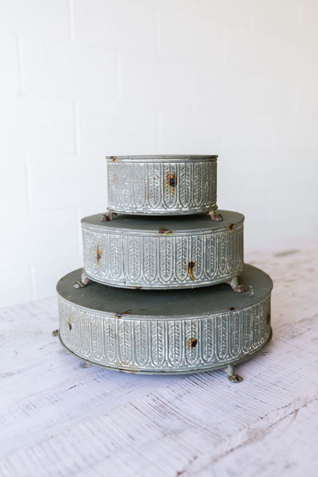 Delaney Rustic Cake Stands, Set of Three