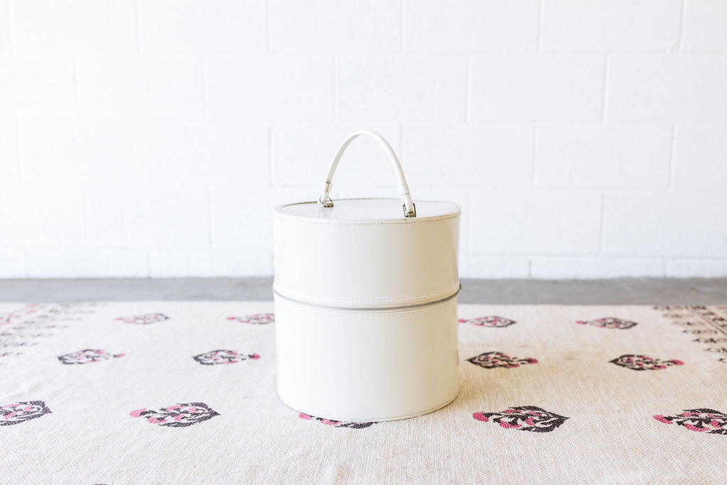 Mable White Round Hat Box — Provenance Rentals — Los Angeles Event