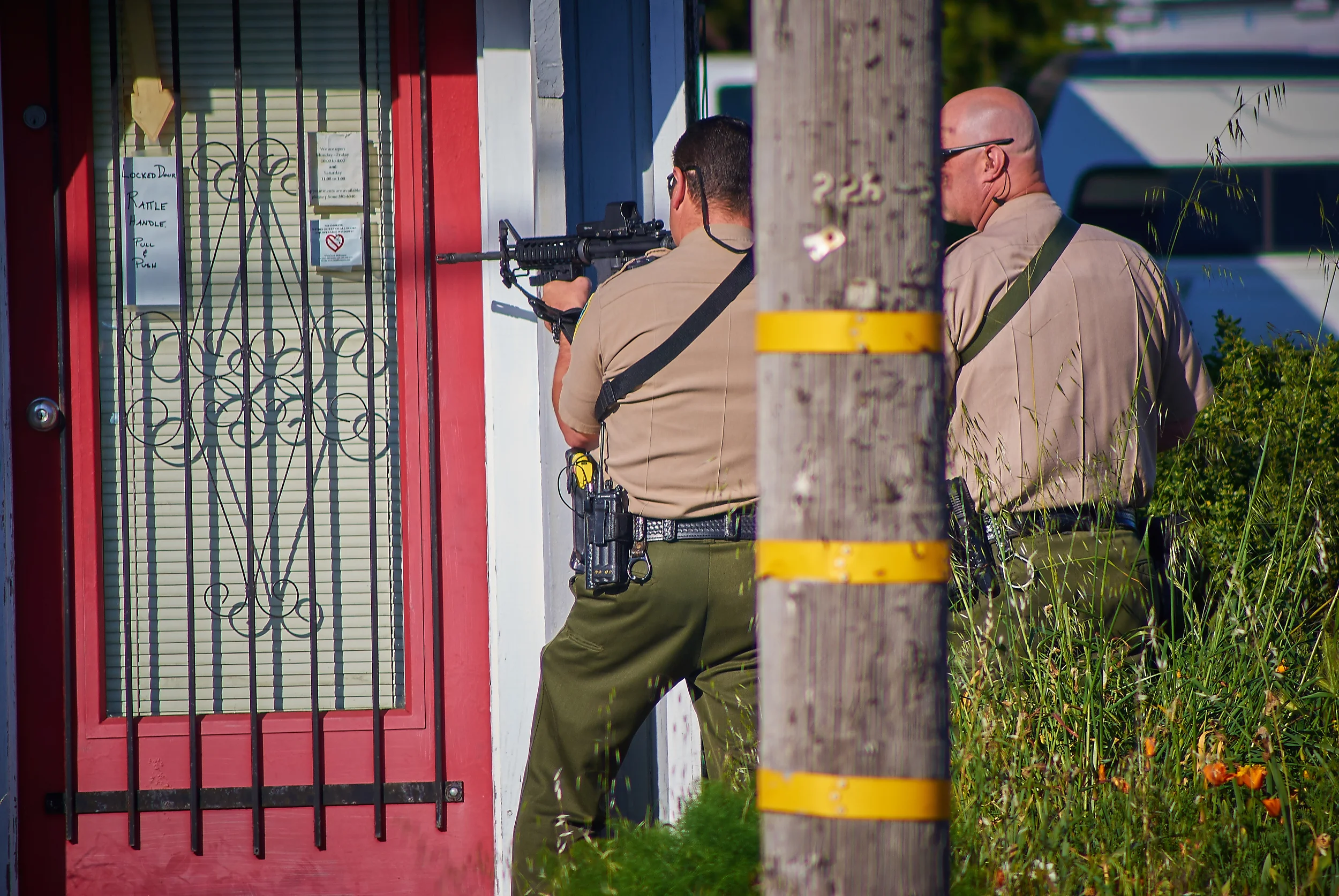 "Sheriff Armed Response"