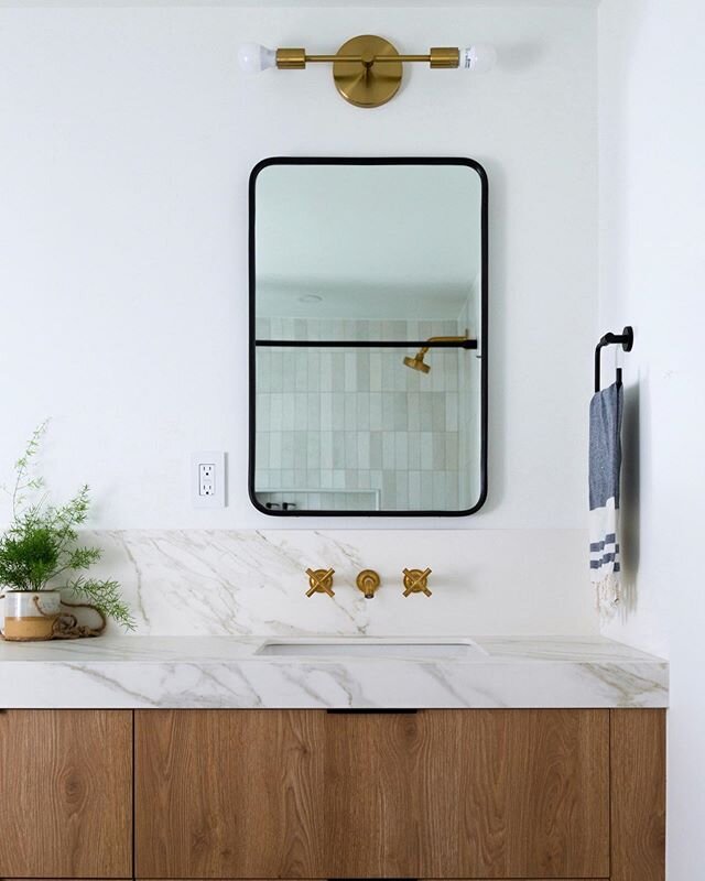 The #waverleyreno was such a dream. It was one of our most playful and eclectic bathrooms we&rsquo;ve had the chance to design and build this year.  Our top 3 favorite parts from this bathroom are (1) the vanity: we love the neolith surface paired wi