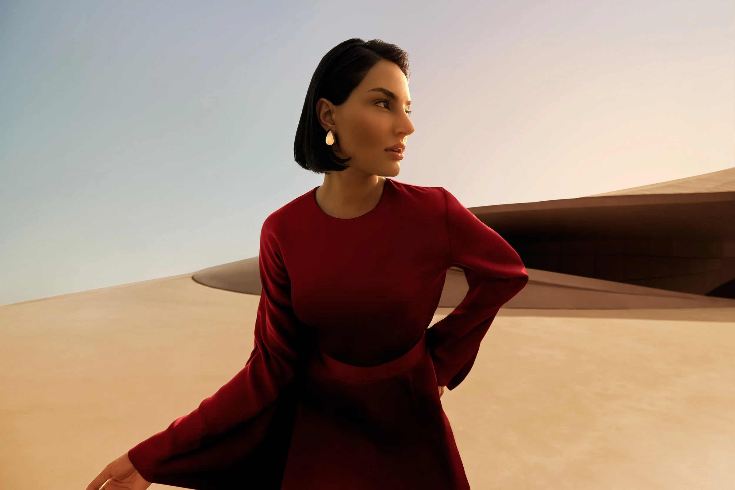 DAYTHREE_ALDAR8873_red.jpg