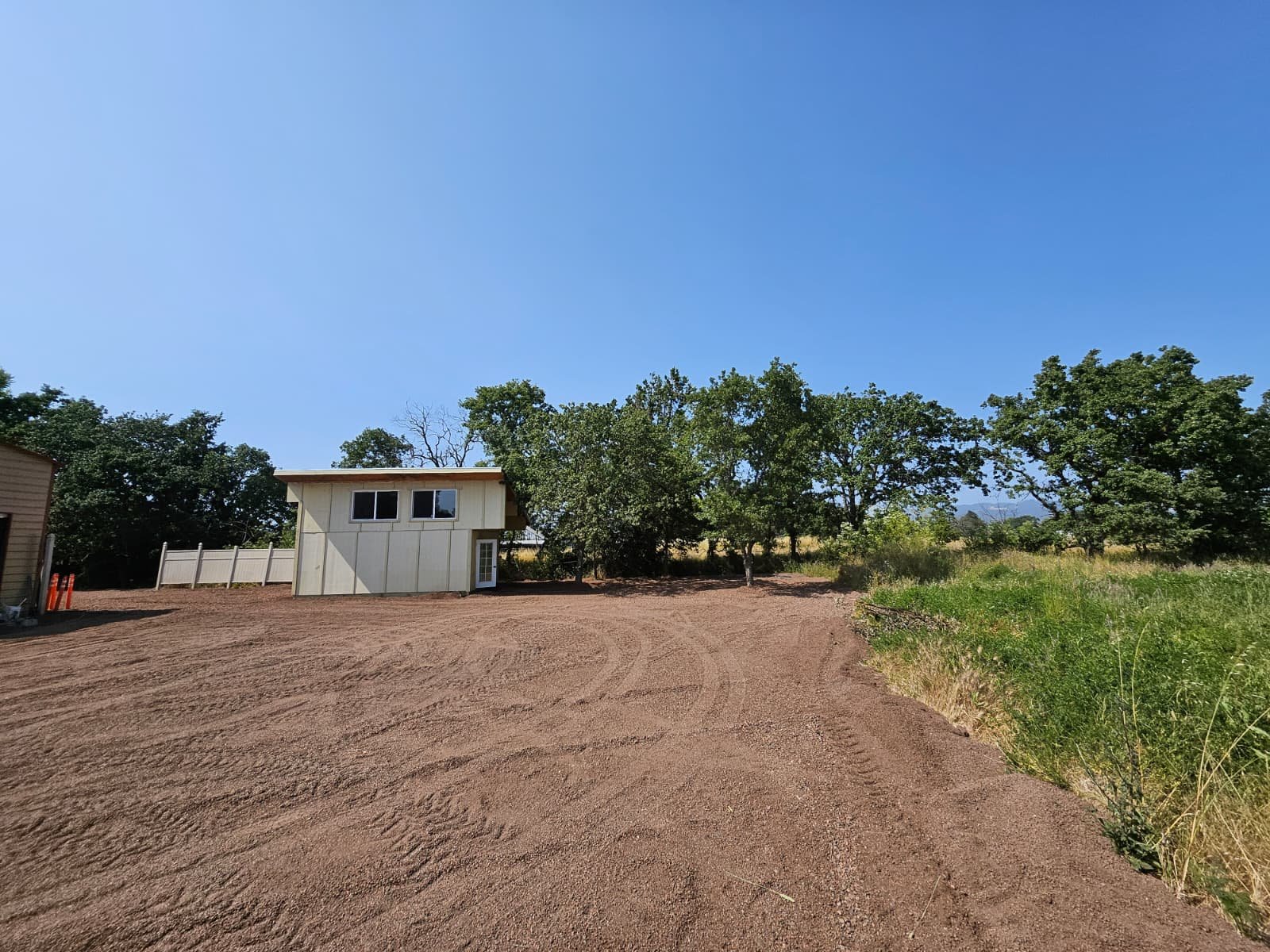 WhatsApp Image 2025-10-18 at 14.19.21_ee1f775d.jpg