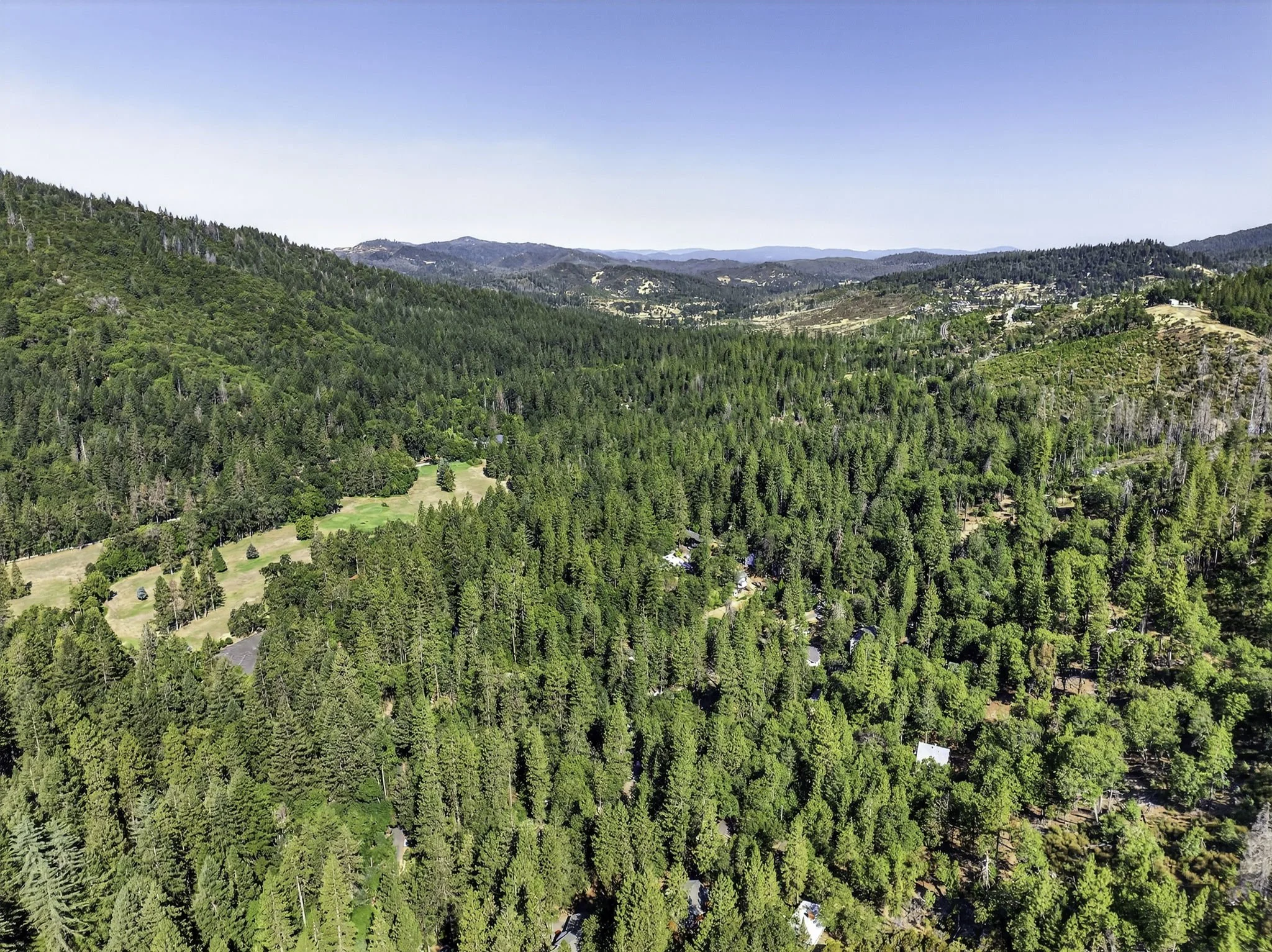 Manzanita Ct 16370 5-web-or-mls-DJI_0591.jpg