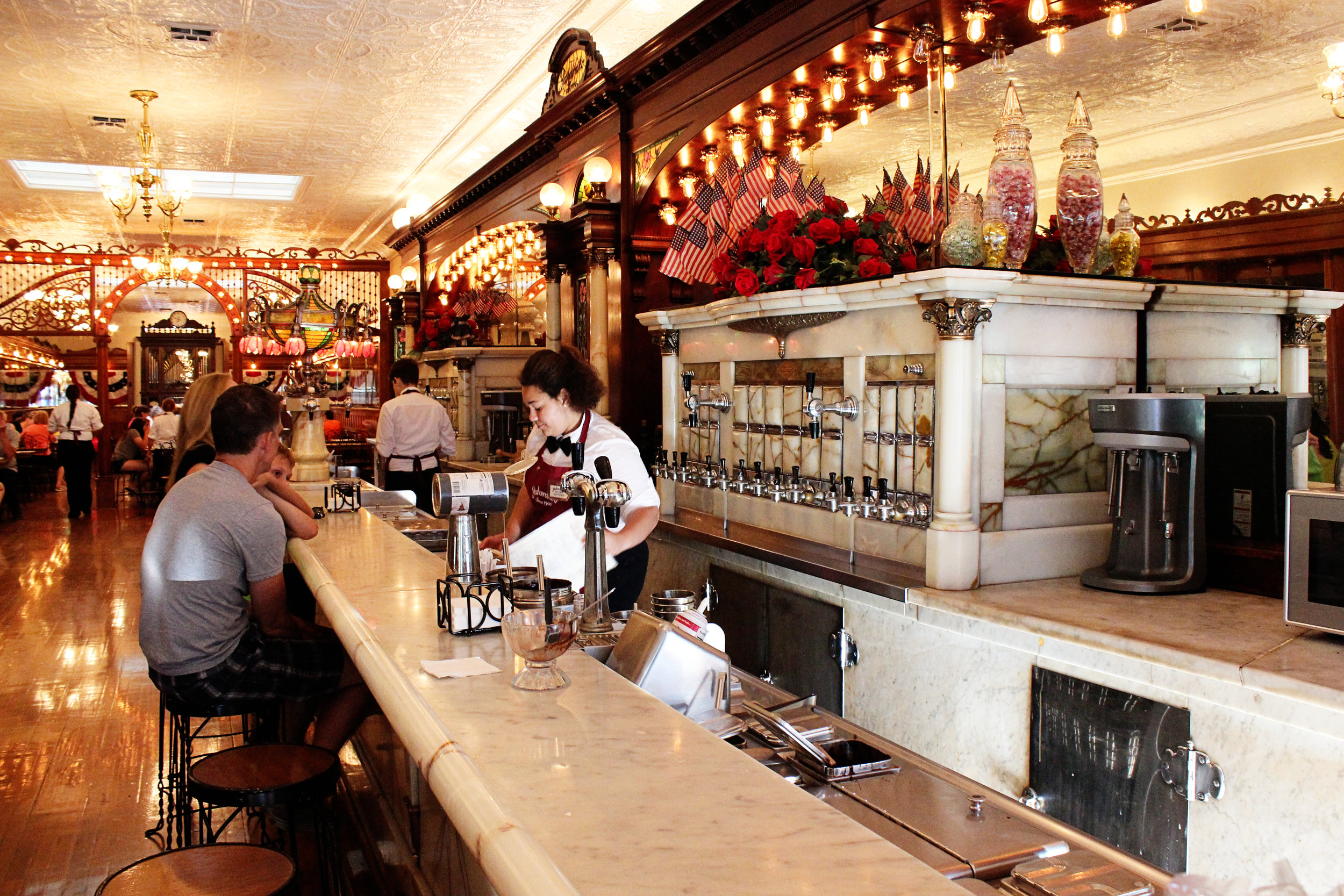 Columbus ice cream parlor ready for its close-up - Indiana Landmarks