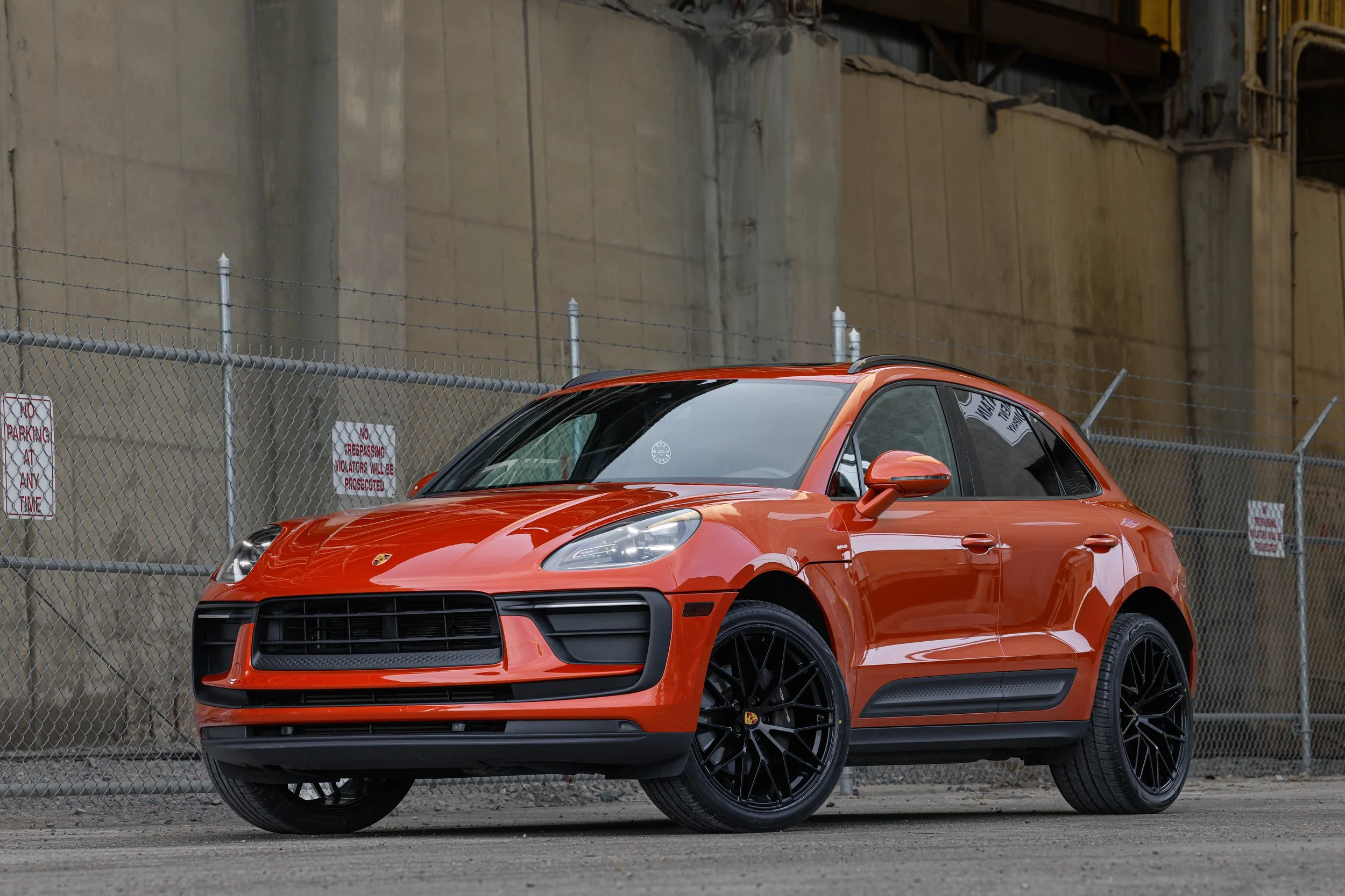 2022 Porsche Macan Base