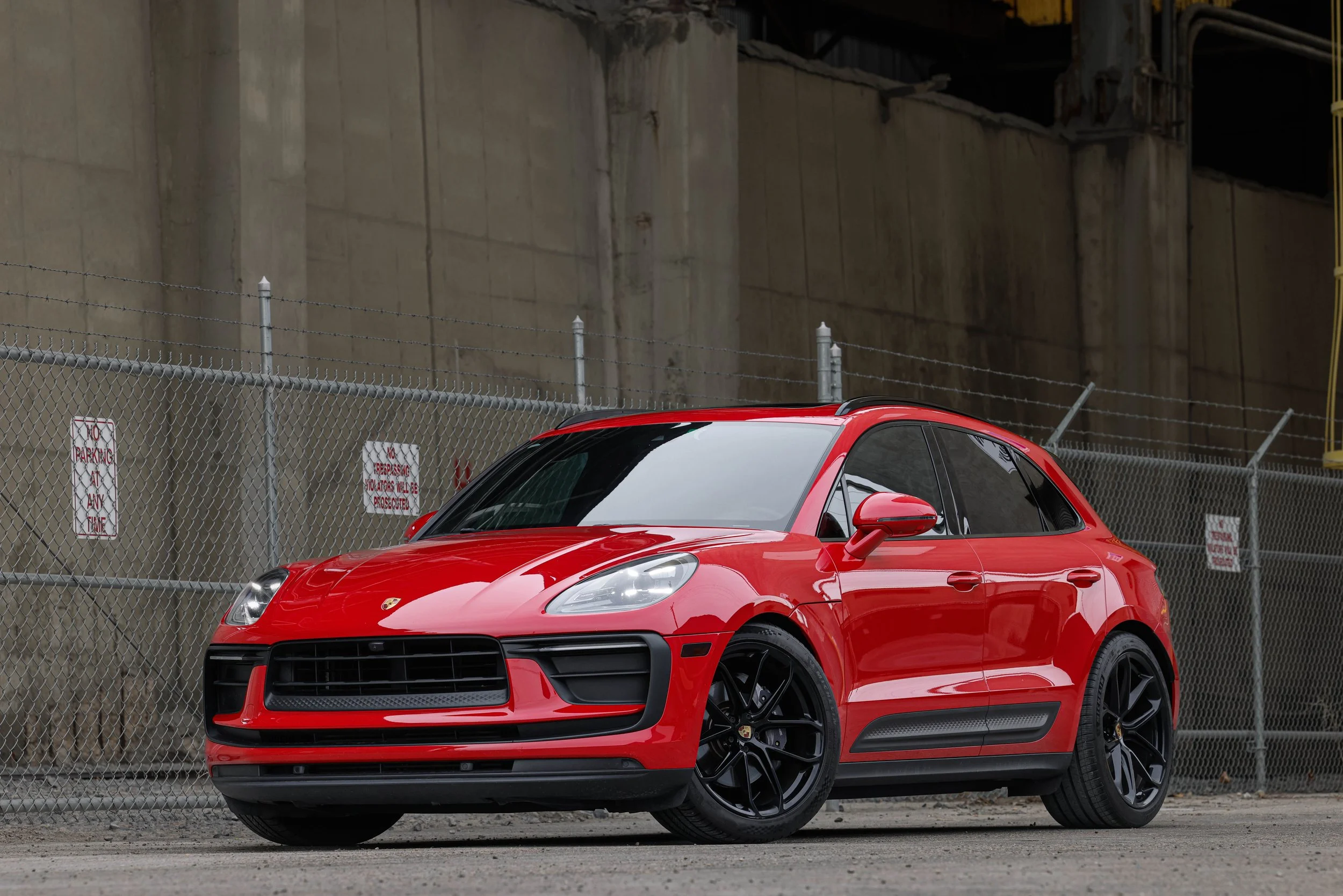 2022 Porsche Macan Base