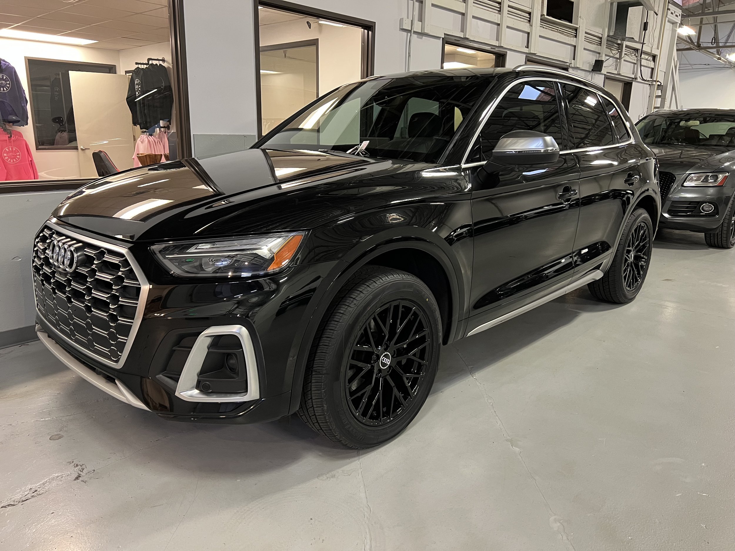 2022 Audi SQ5 Premium Plus's photo