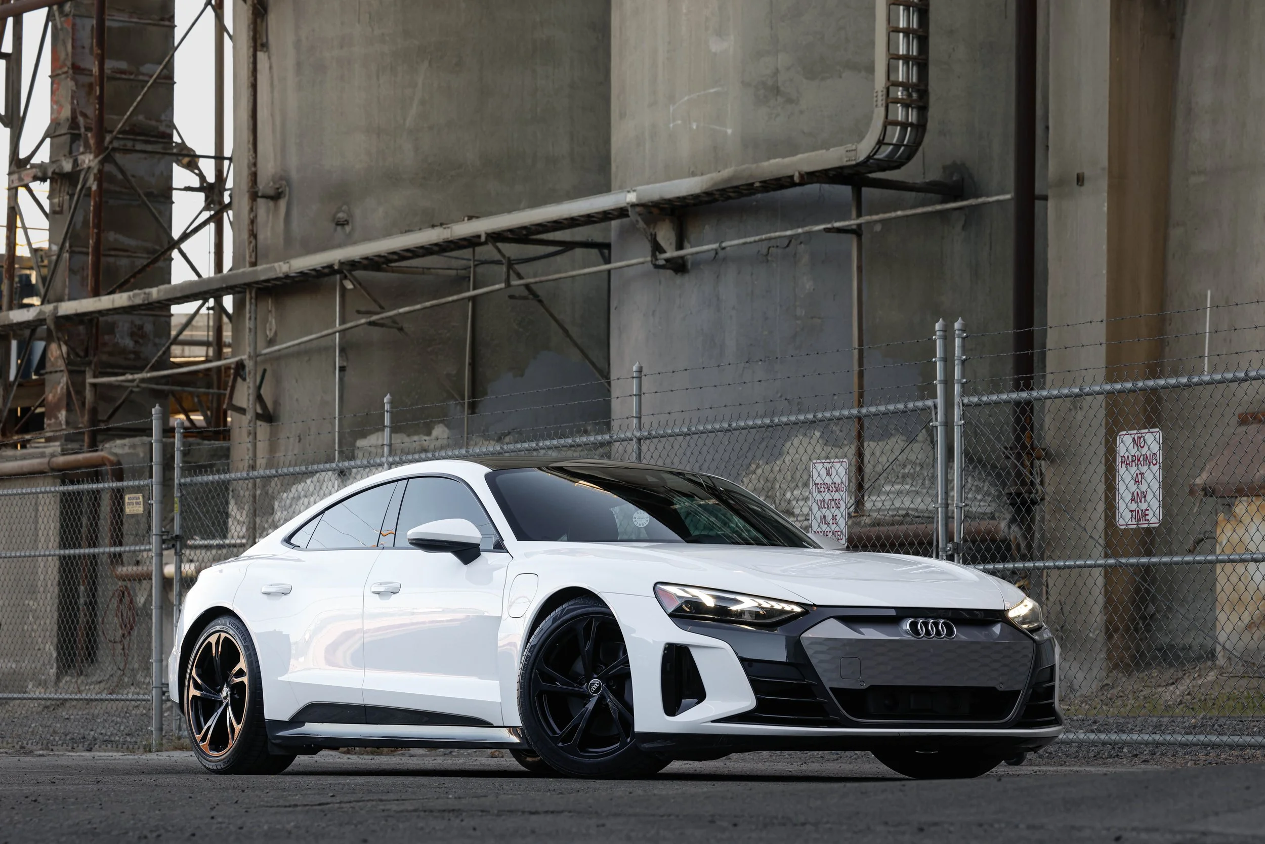 2022 Audi e-tron GT Premium Plus 20k Miles