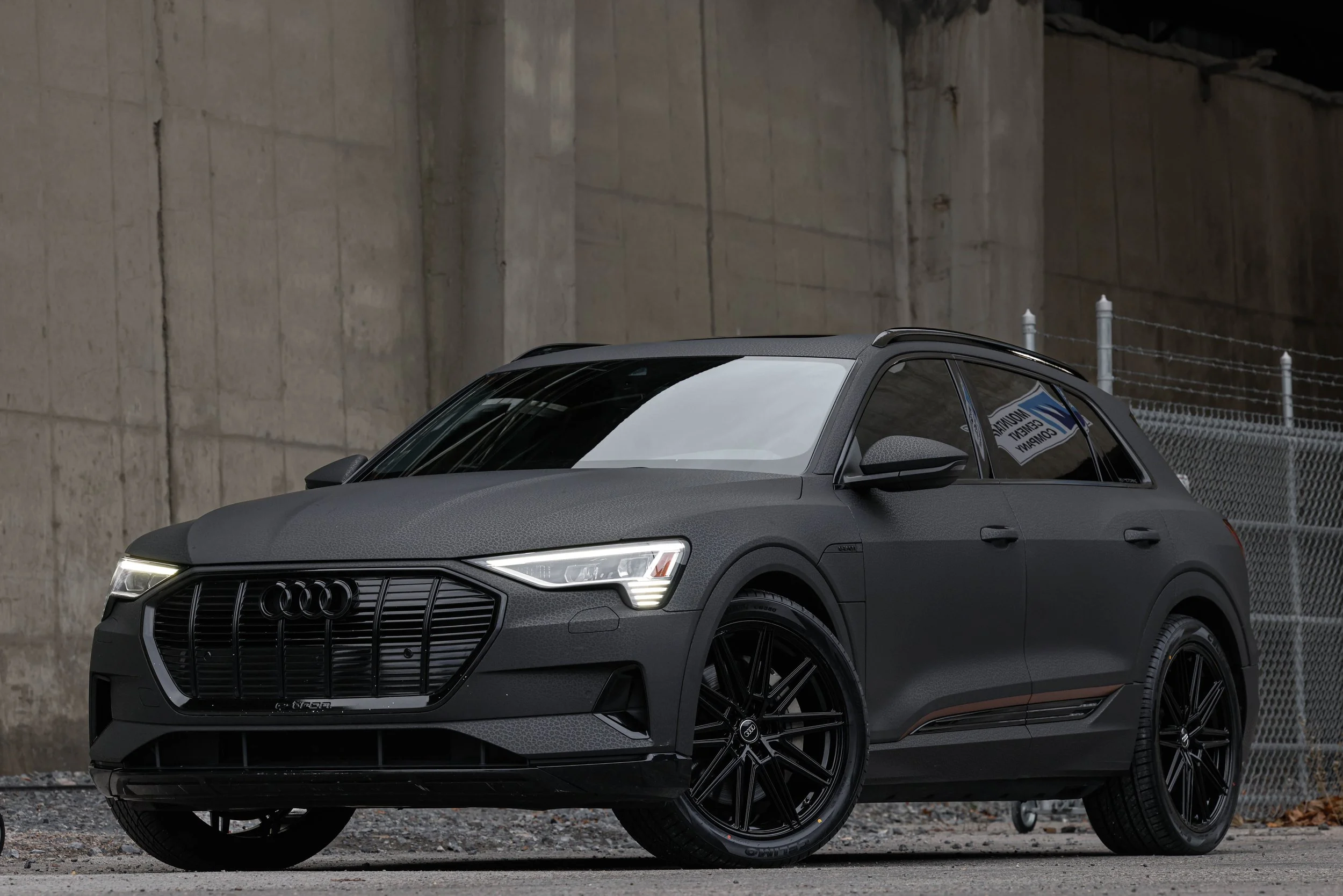 2022 Audi e-tron Premium