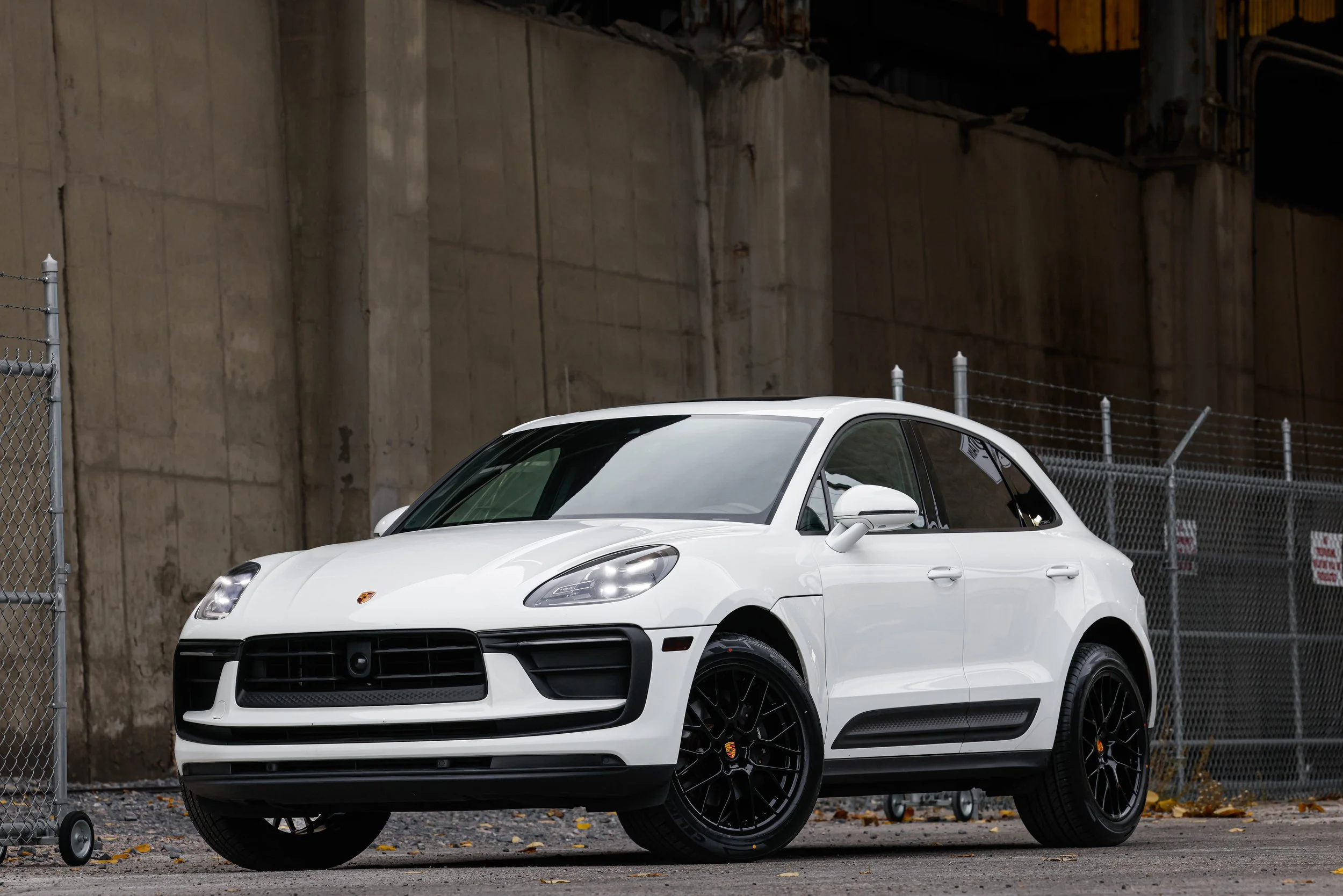 2024 Porsche Macan Base
