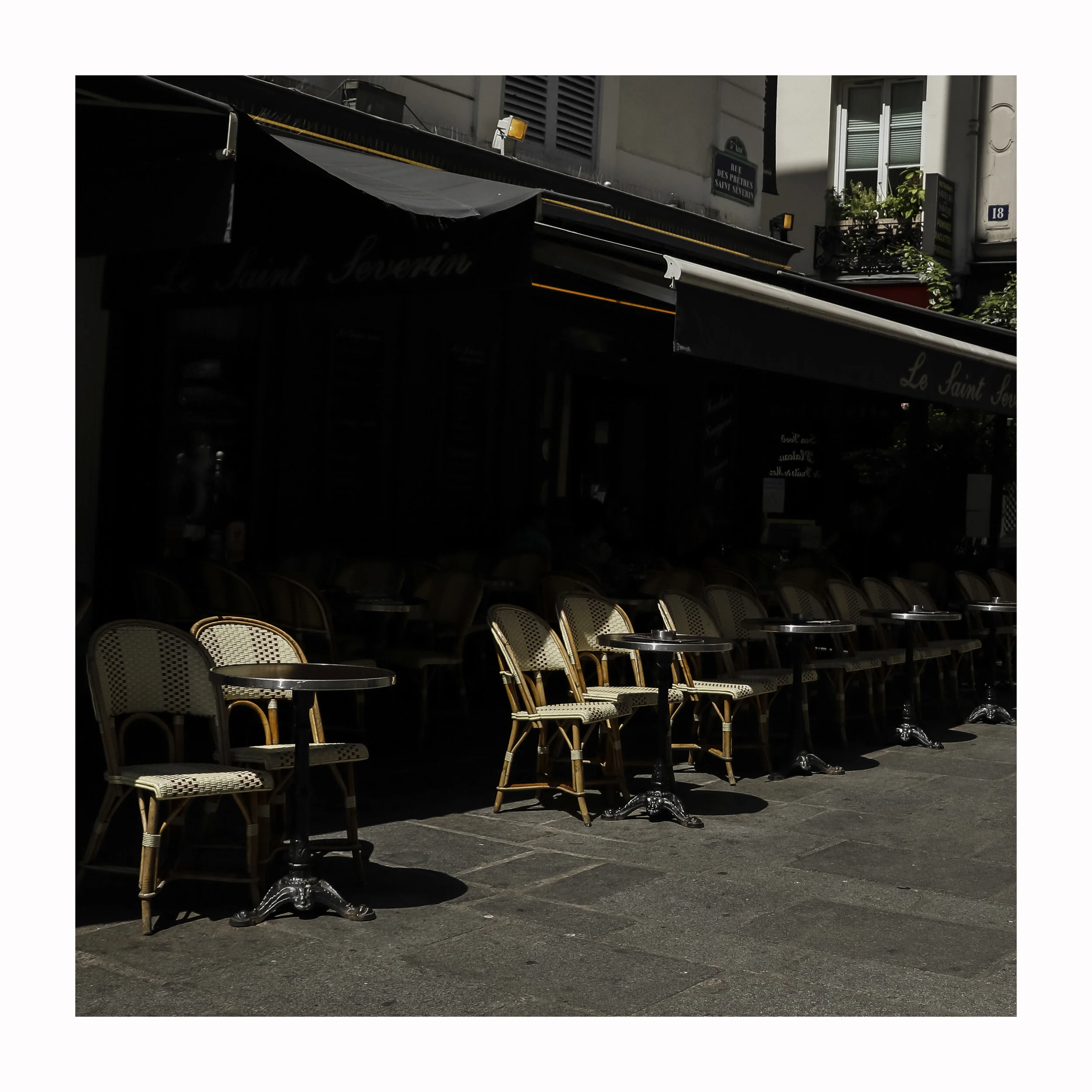 PARISzImagesAll Rights Reserved2020-18.jpg