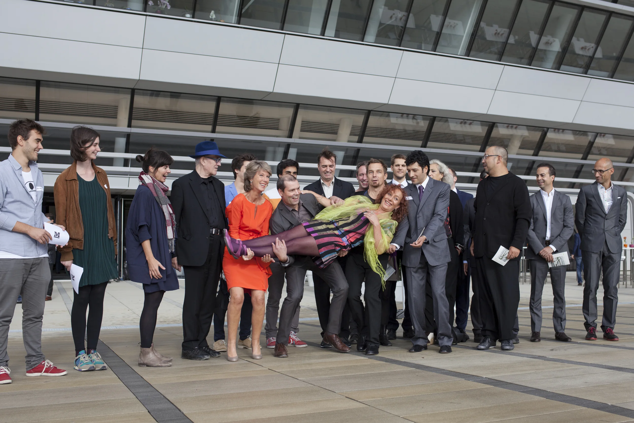 Architecture under the skin. Laura P. Spinadel