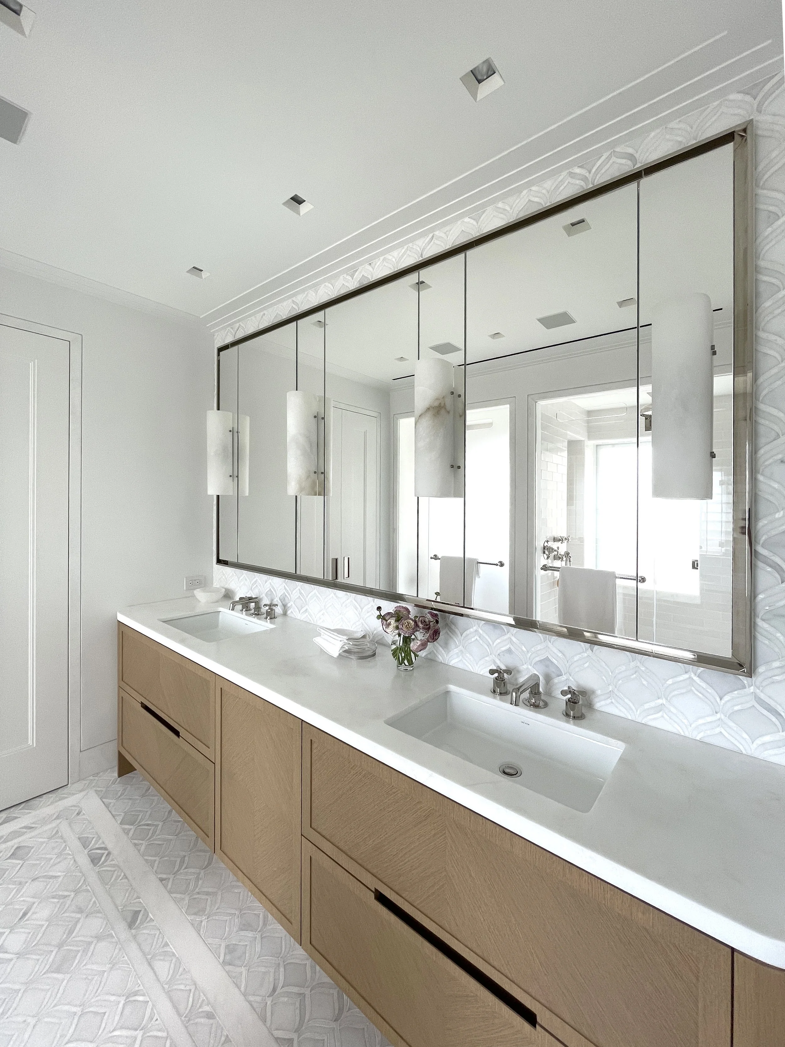 primary bath-photo1.JPG