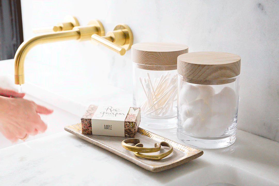 QLL-StoreSpotlight-GoldenAndPine11.gif
