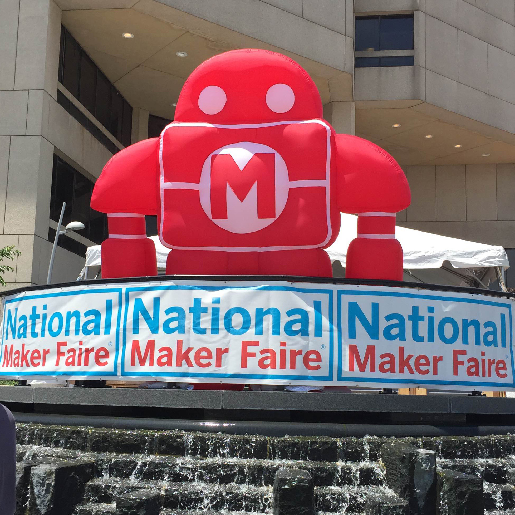 Yay, robots!