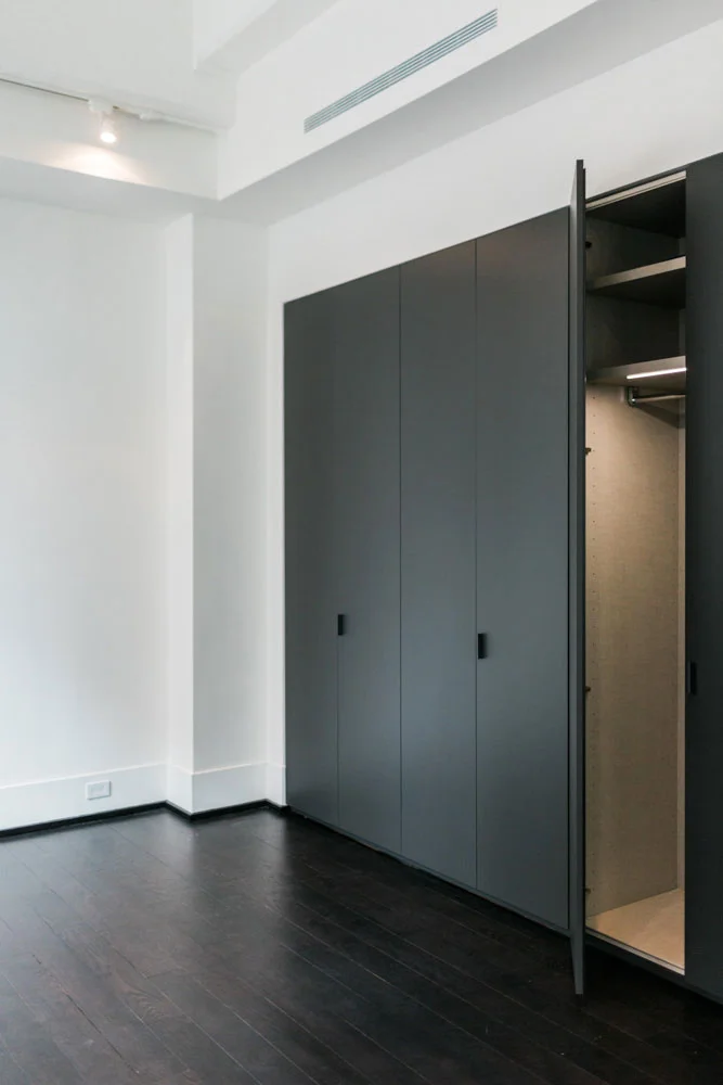 525 bedroom closet .jpg