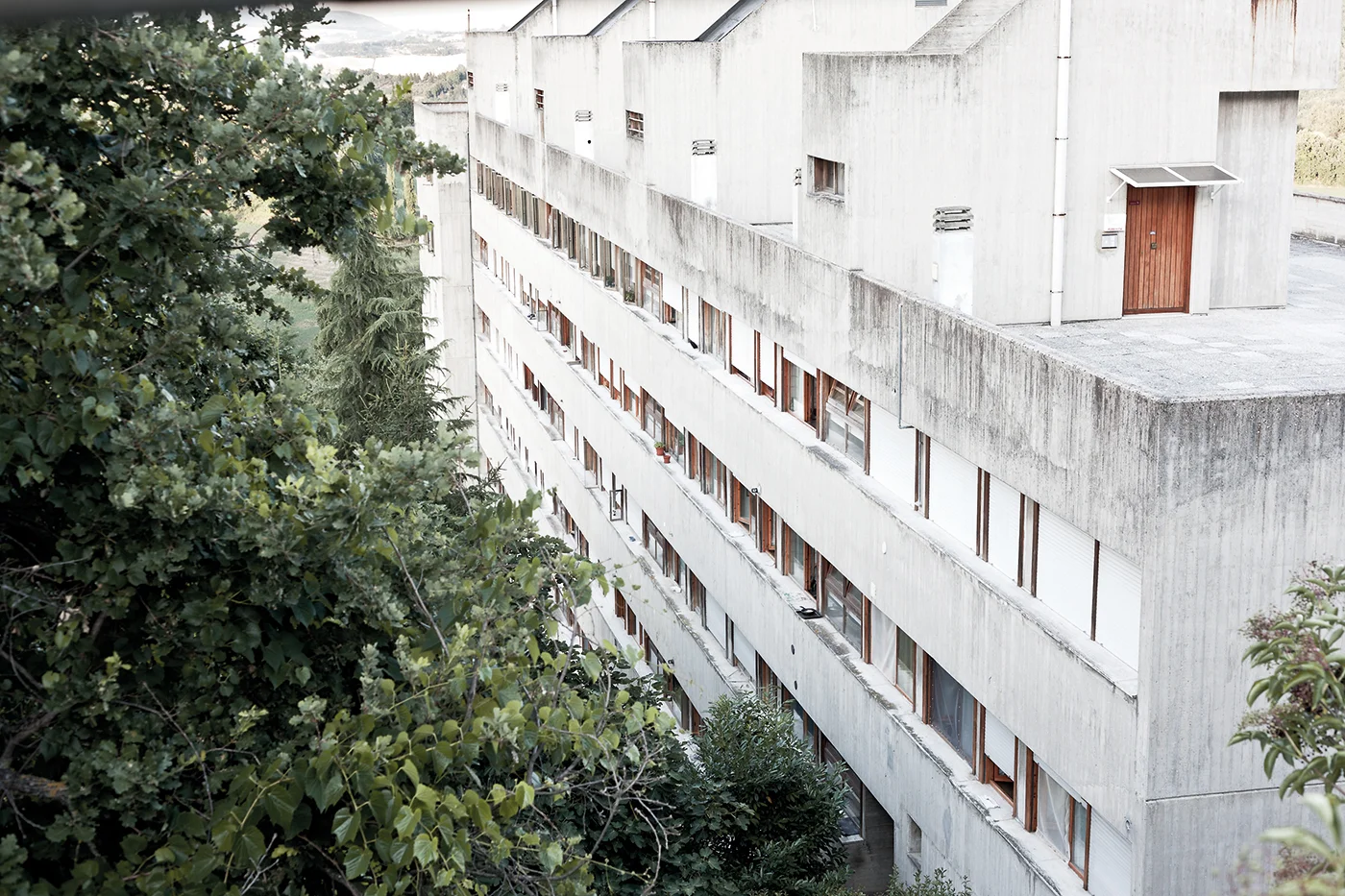  Extra-Urbino is a small series dedicated to the suburban outskirt of the city of Urbino 