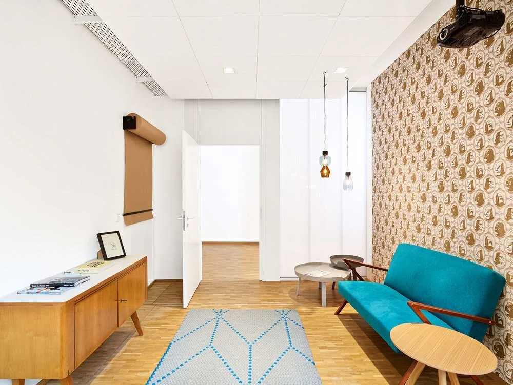 ASSISTANCE AND POST PRODUCTION (Copy)