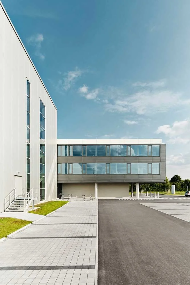 PHOTO ASSISTANCE & POSTPRODUCTION (Copy)