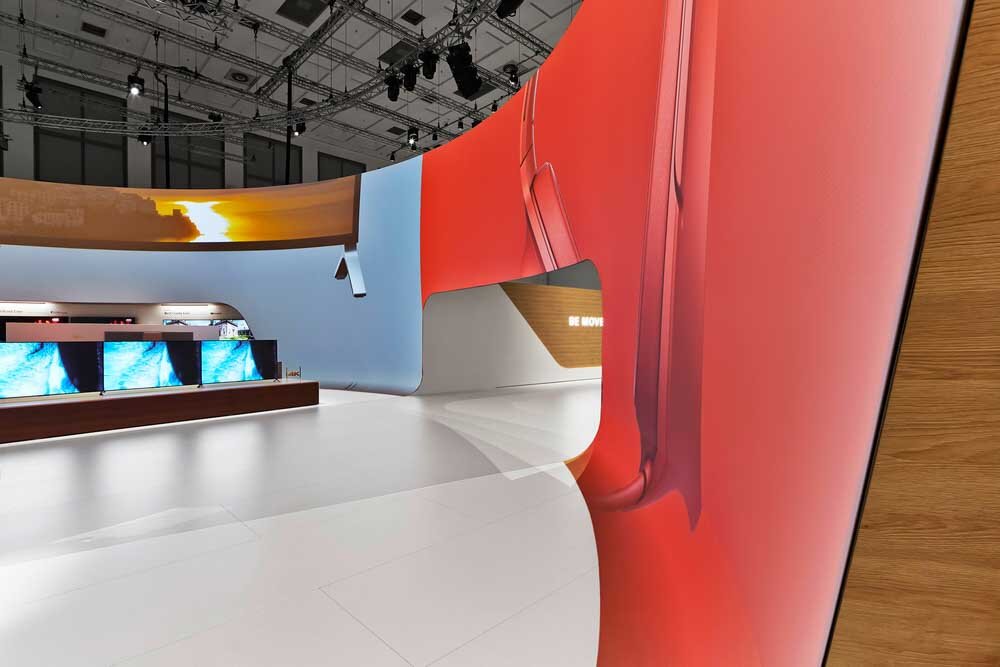 POSTPRODUCTION (Copy)