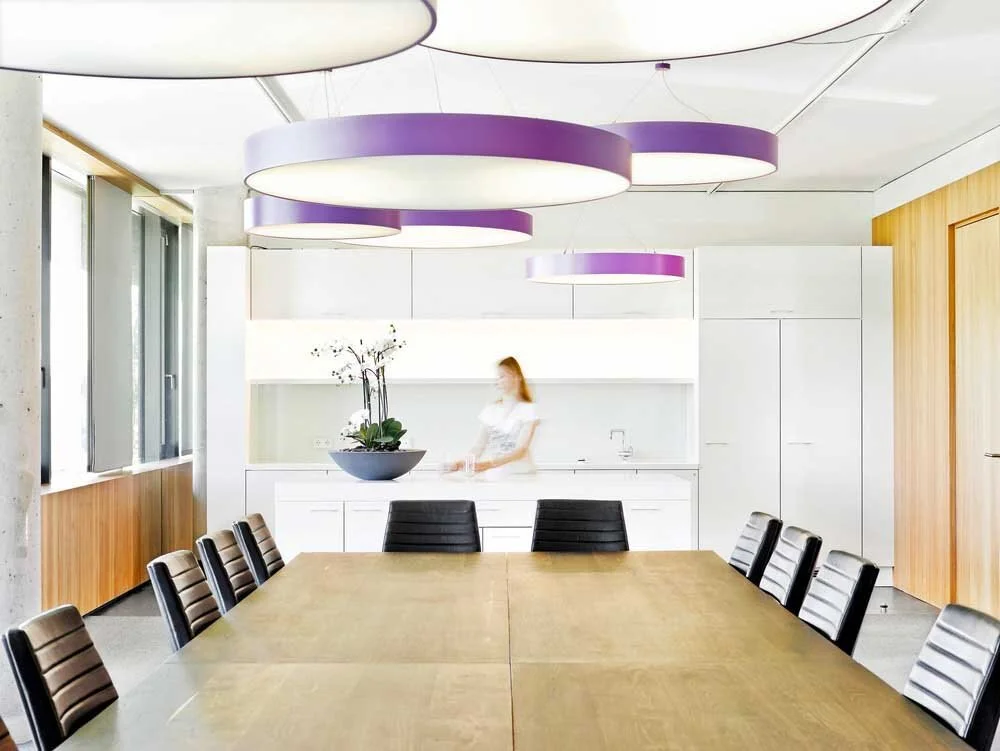 PHOTO ASSISTANCE & POSTPRODUCTION (Copy)