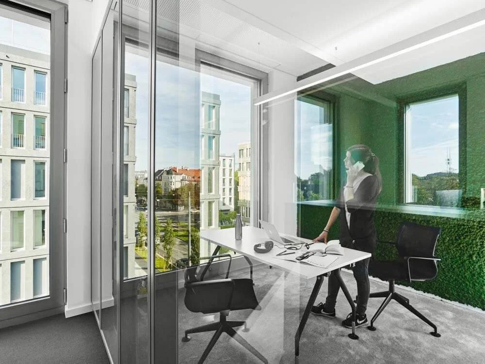 PHOTO ASSISTANCE &amp; POSTPRODUCTION (Copy)