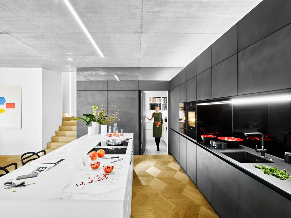 PHOTO ASSISTANCE &amp; POSTPRODUCTION (Copy)