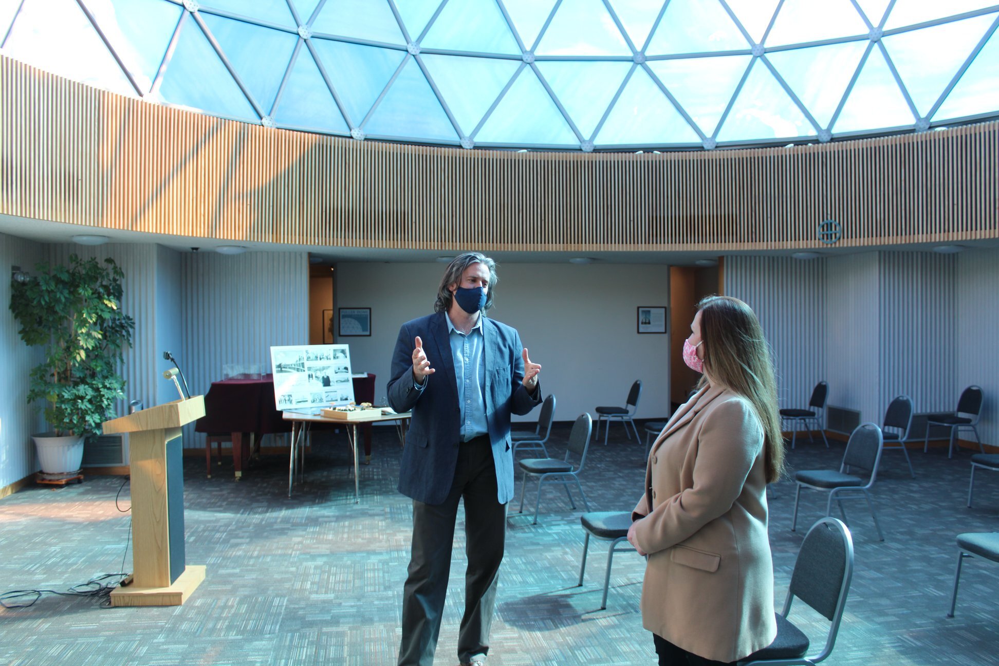 Senator Crowe visits the Fuller Dome with Center Director Benjamin Lowder