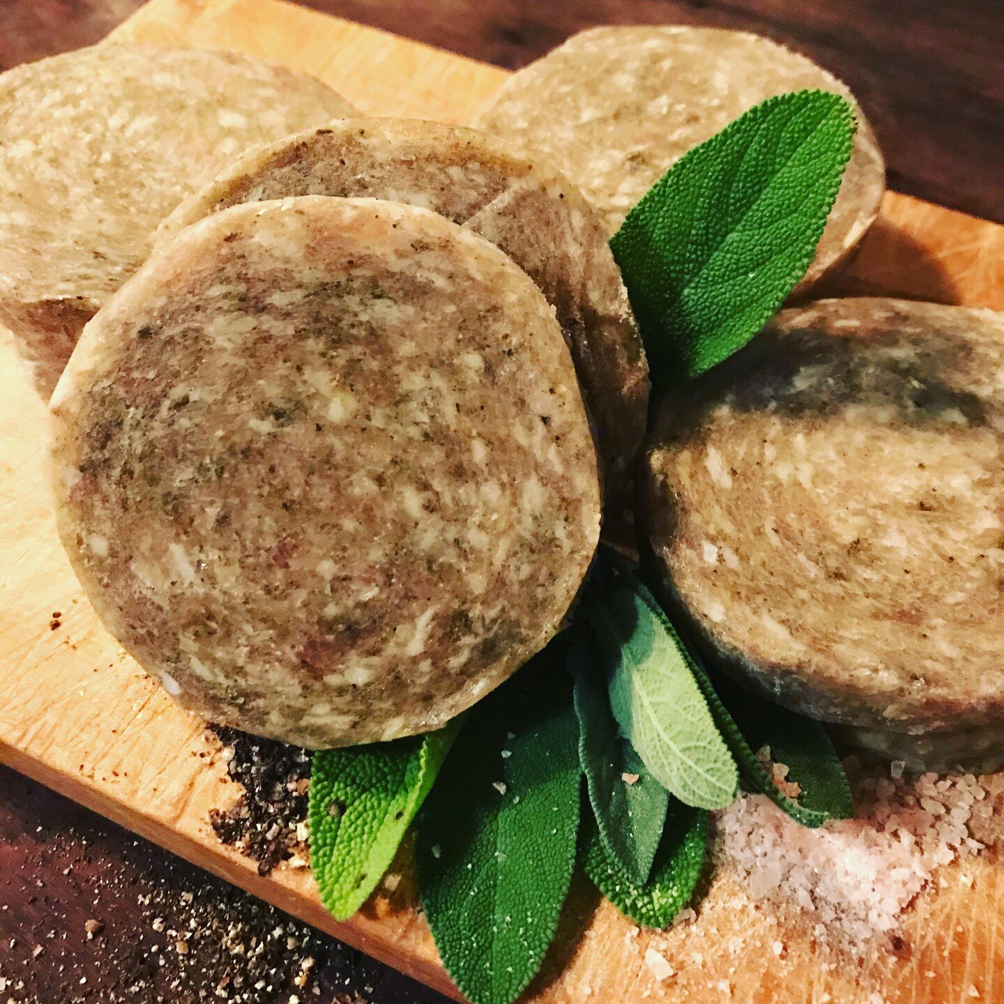 Can you smell these Sage Pork Patties frying up in your kitchen????? No? - Oh- you need to fix that !! Head out to the farm store (any day from 9am to 6pm) or the Depot this Saturday at 9am for the Harvest Market !!