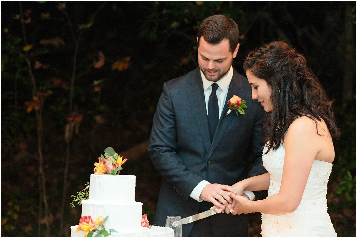 ashley amber photo,folder,intimate wedding,lake keowee,lake wedding,lakefront wedding,reception,rustic wedding,seneca,
