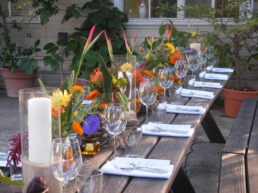 chic rustic dinner party centerpiece