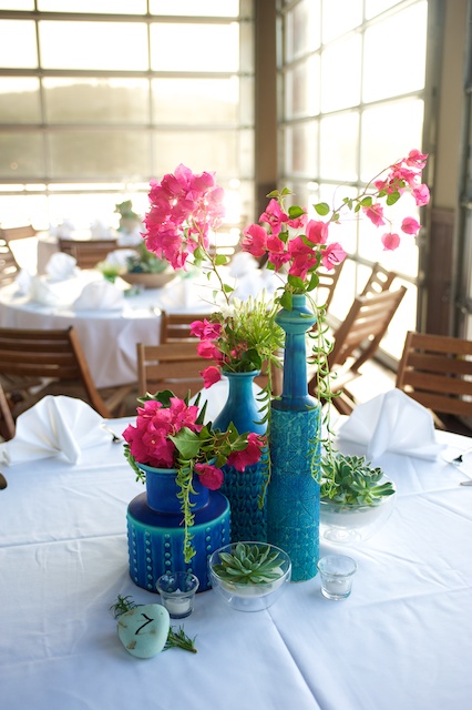 vintage floral centerpiece photo: Ashley Garmon