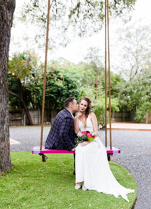  bride and groom at Articulture Designs wedding venue in Austin, TX  photo by:&nbsp; Twin Lens Weddings  