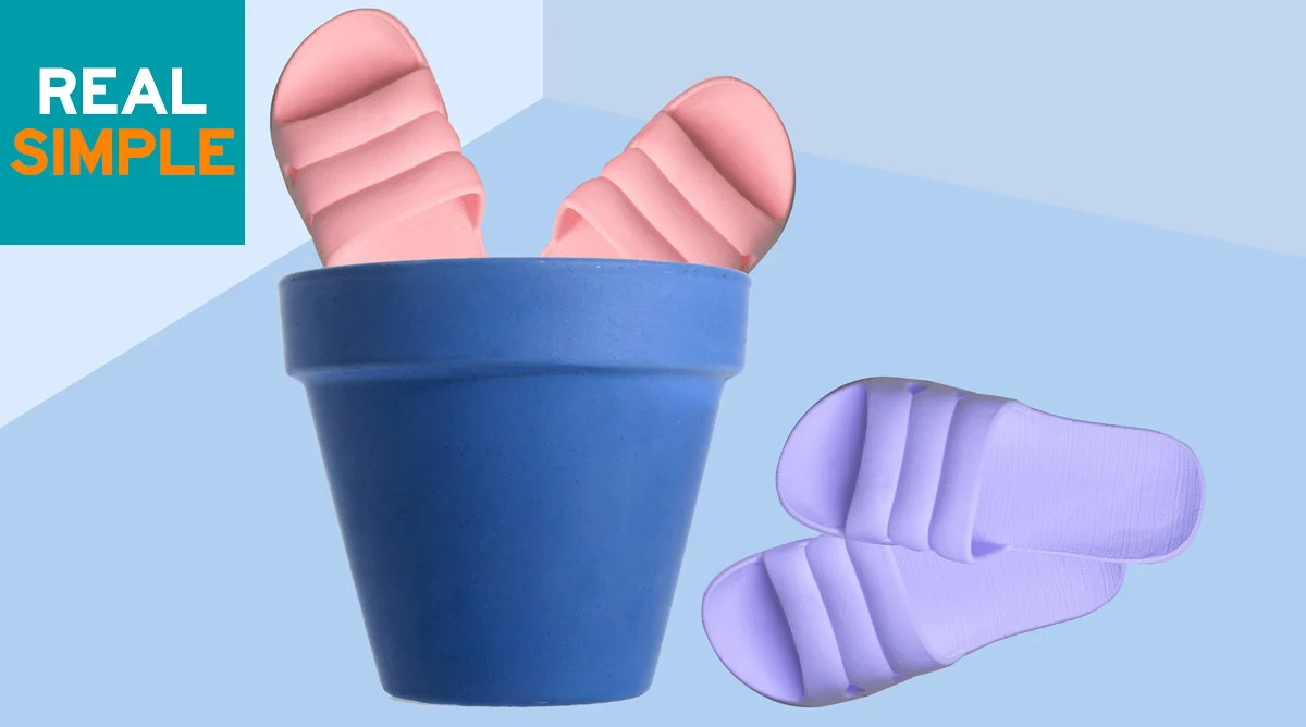 Real Simple: 10 Clever Ways to Reuse Planters Real Simple Magazine provided some crafty ideas on how to reuse planters after plants die. And Ariculture artrepreneur Monique Capanelli was featured for two of them. (Though, we’re still not sure why “put another plant in it” wasn’t allowed as an option.)