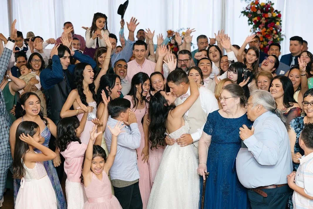 I vividly remember the moment they started tearing their clothes off&hellip;. I changed our musical direction quick 🎶 and went somewhere&hellip;. Different&hellip; Nasty even&hellip;.. 🥰. 📸 @paulmarkphoto @sprdivamedea83 @alexjuarezzz