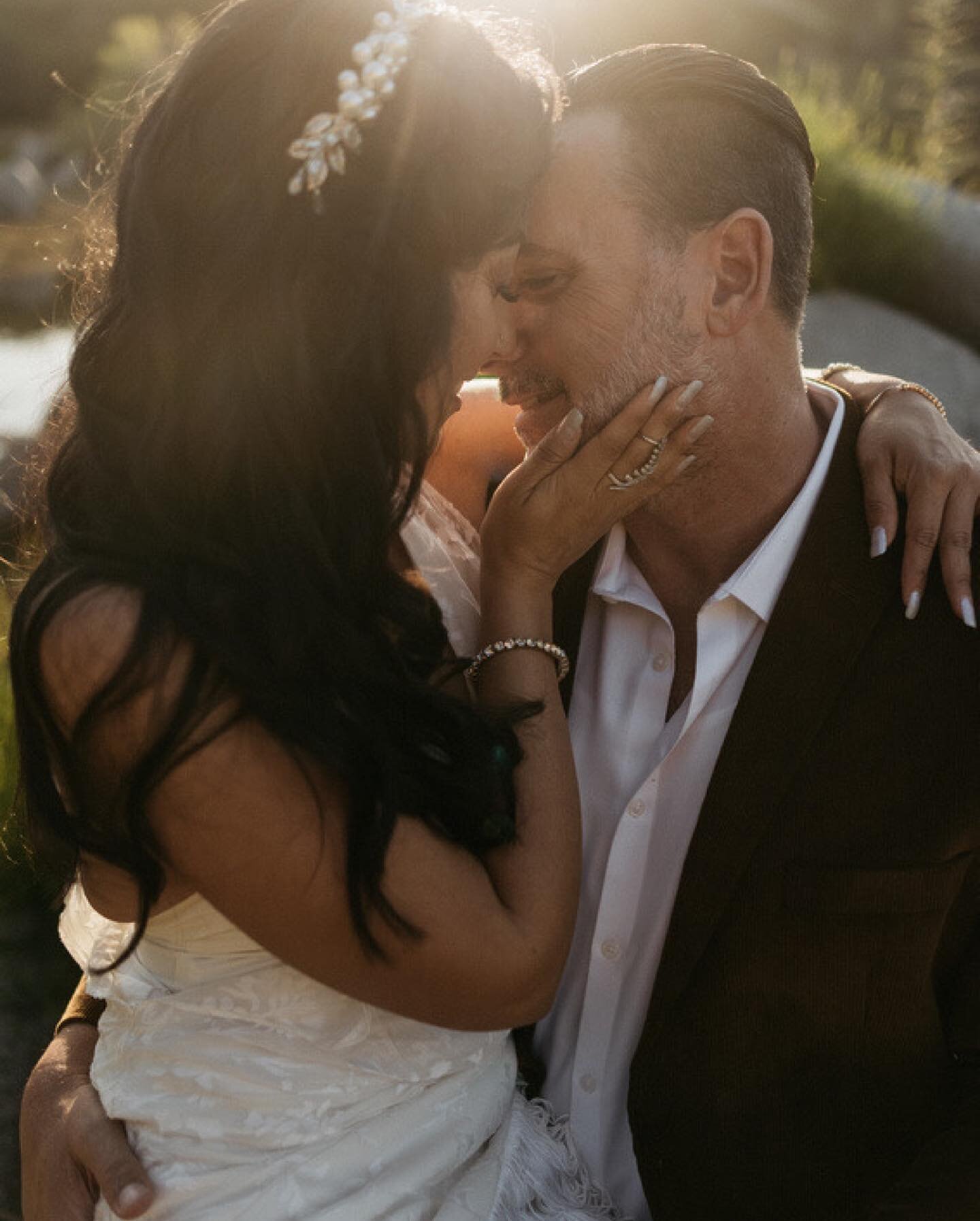 If you ever get a another chance in life for something, you've got to go all the way ✨

@ericavette 

#Idahoweddingphotographer #boiseweddingphotographer #sacramentoweddingphotographer #travelingphotographer #engagementphotos #stanley #idahophotograp