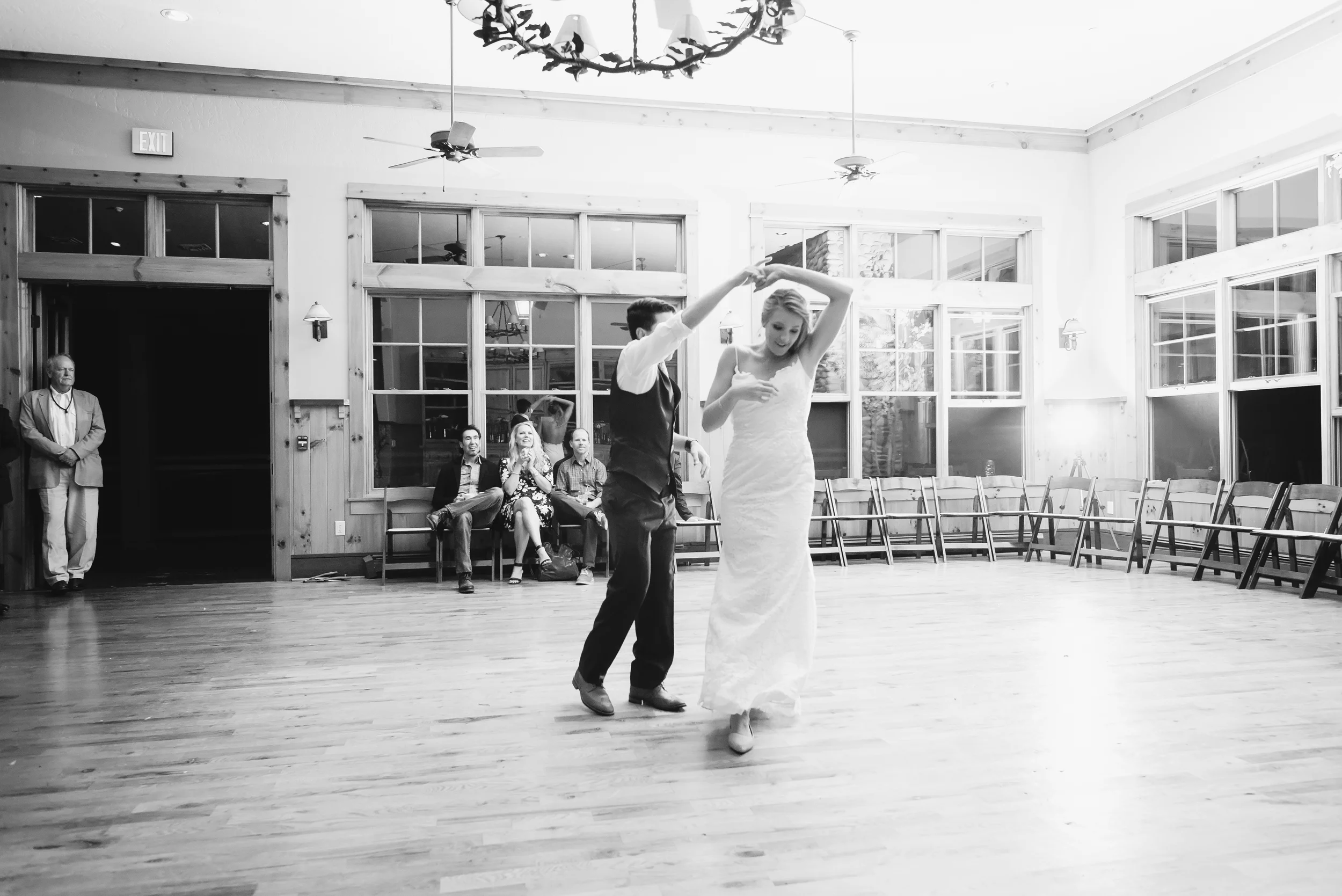 Seedhouse_RobinWedding701.jpg