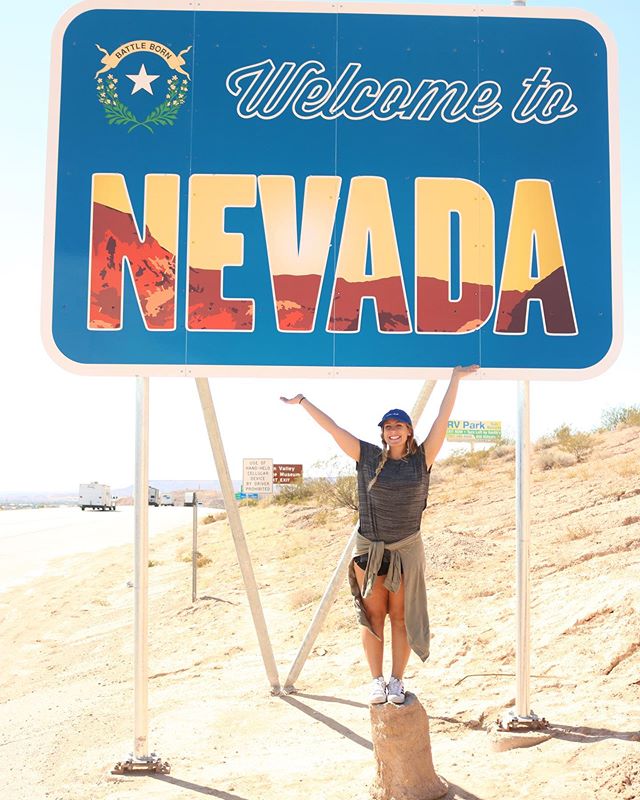 Happy Friday adventures! I feel like I blinked and the week went by 🤪 but today let&rsquo;s chat about Nevada! ⁣
⁣
Did you know: ⁣
* 75% of the states population lives in Vegas?! ⁣
* Carson city is the capital and about a 7 hour drive to Vegas⁣
* It