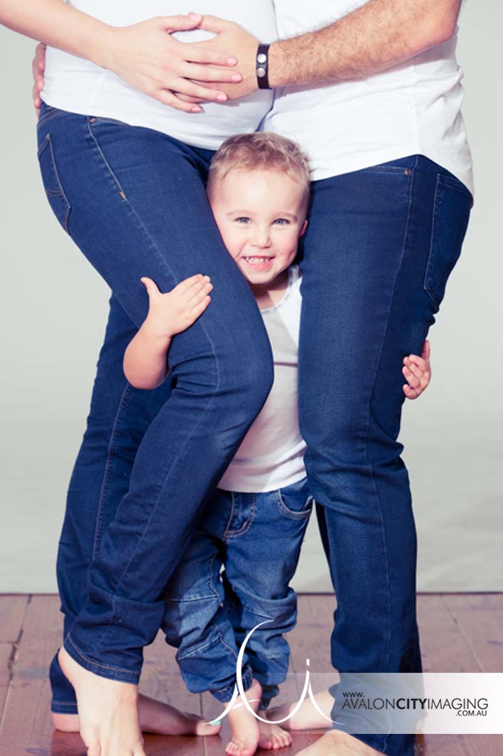 Family photography in denim jeans, captured by Avalon City imaging 