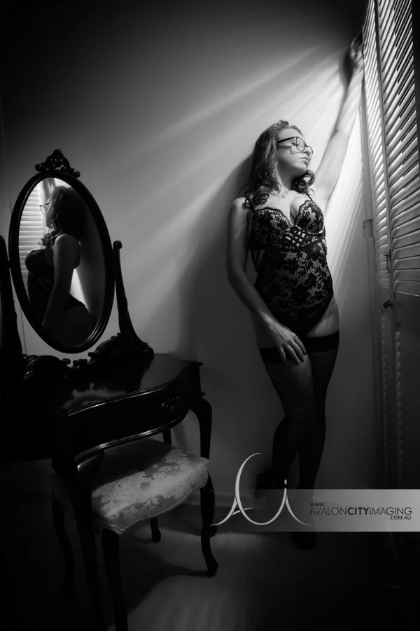 Adelaide Boudoir Photography  bw 4ACI7920-2.jpg
