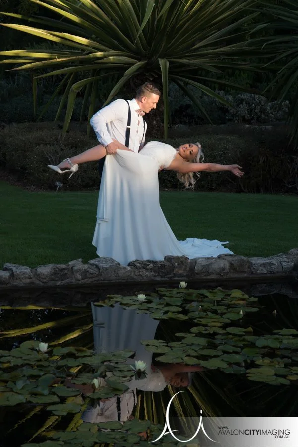 Outdoor bridal dip refection 