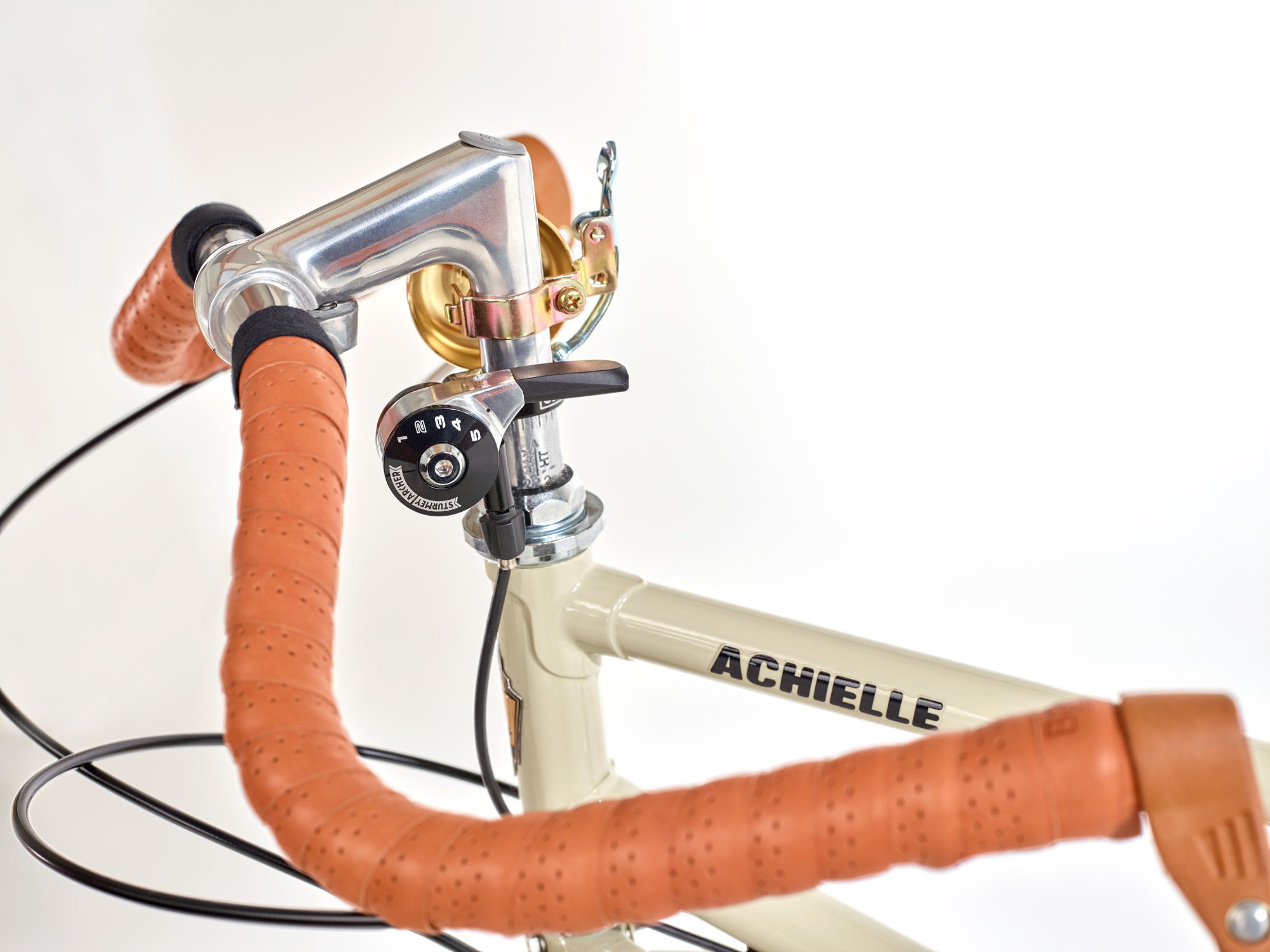 achielle_saar_cremebeige_20170210_005.jpg