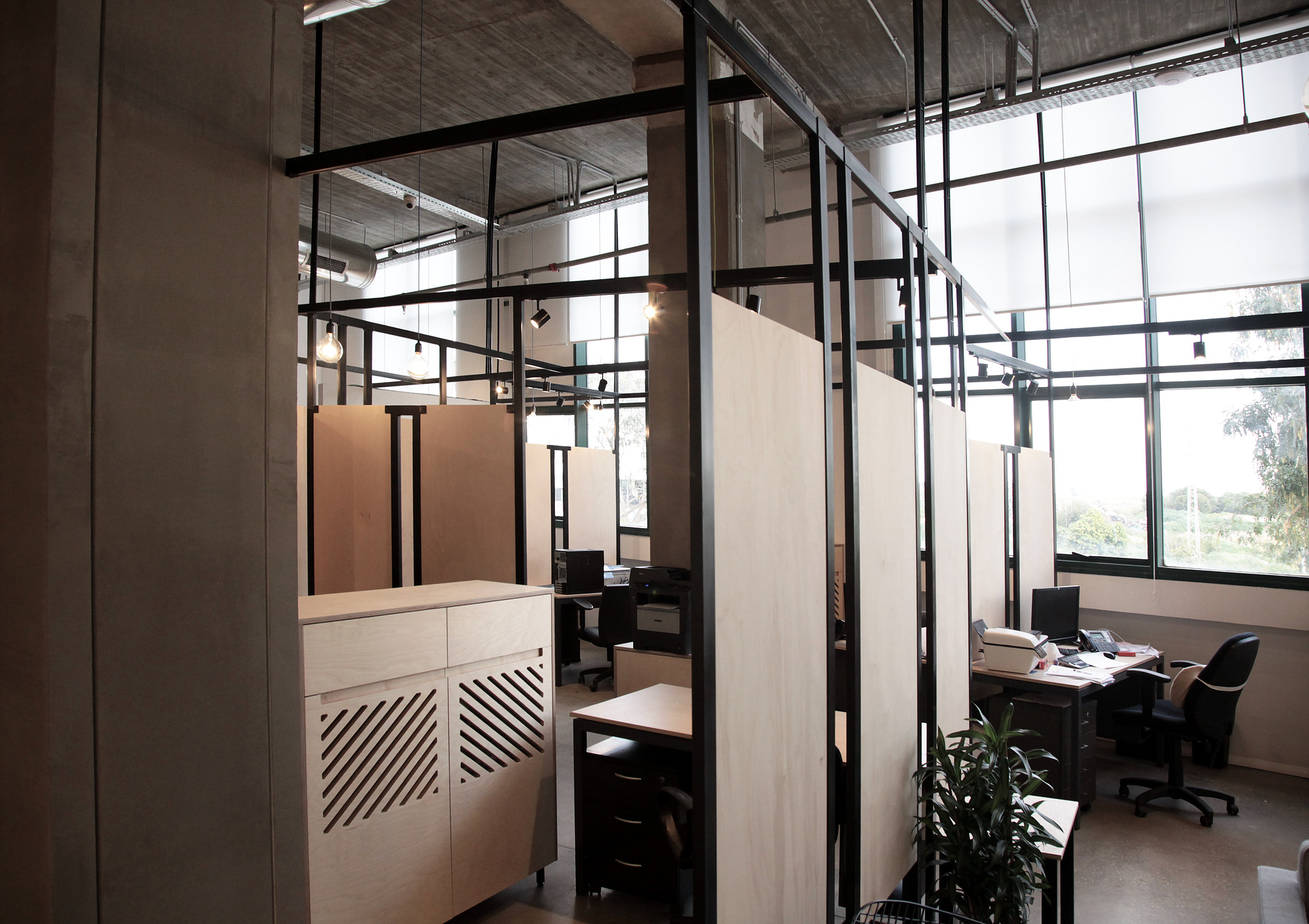 Office wood dividers