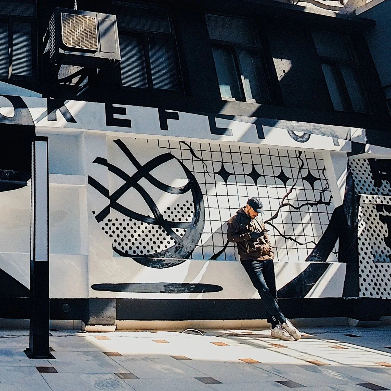 keflione-mural-basketball-streetart-shanghai-thumbnail2.jpg