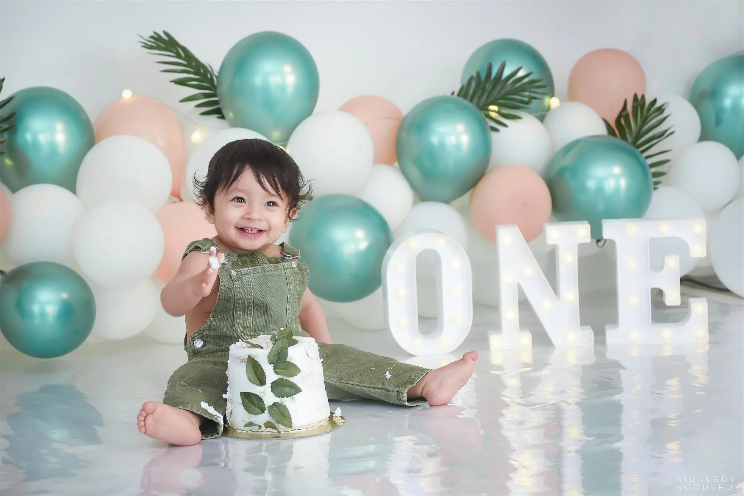 Ahaan+Cakesmash+Photoshoot+❤+NiddledyNoddledy.com+~+Bumps+to+Babies+Photography,+Kolkata+-+2.jpg
