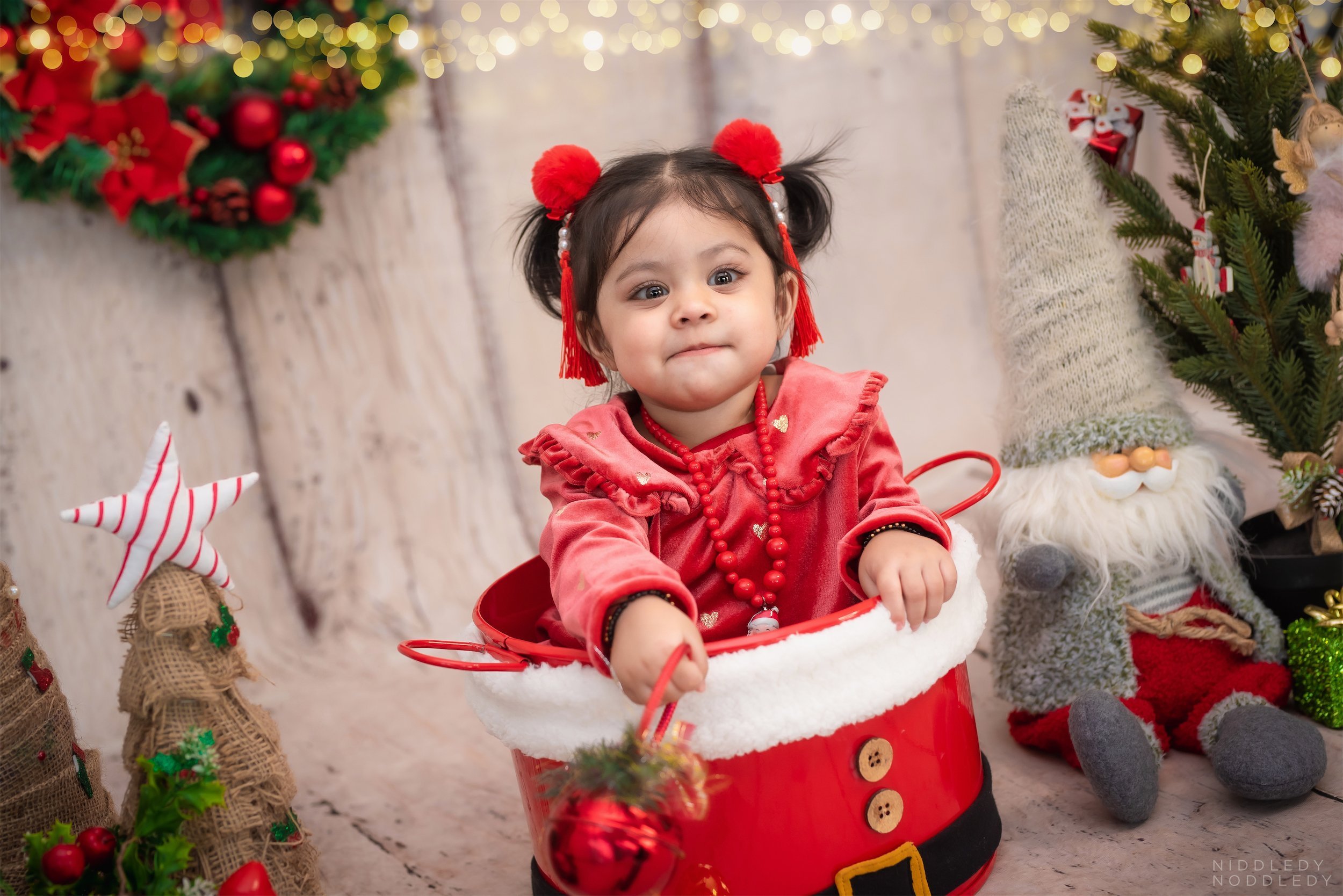 Kaira+Cakesmash+Baby+Photoshoot+❤+NiddledyNoddledy.com+~+Bumps+to+Babies+Photography,+Kolkata+-+10.jpg