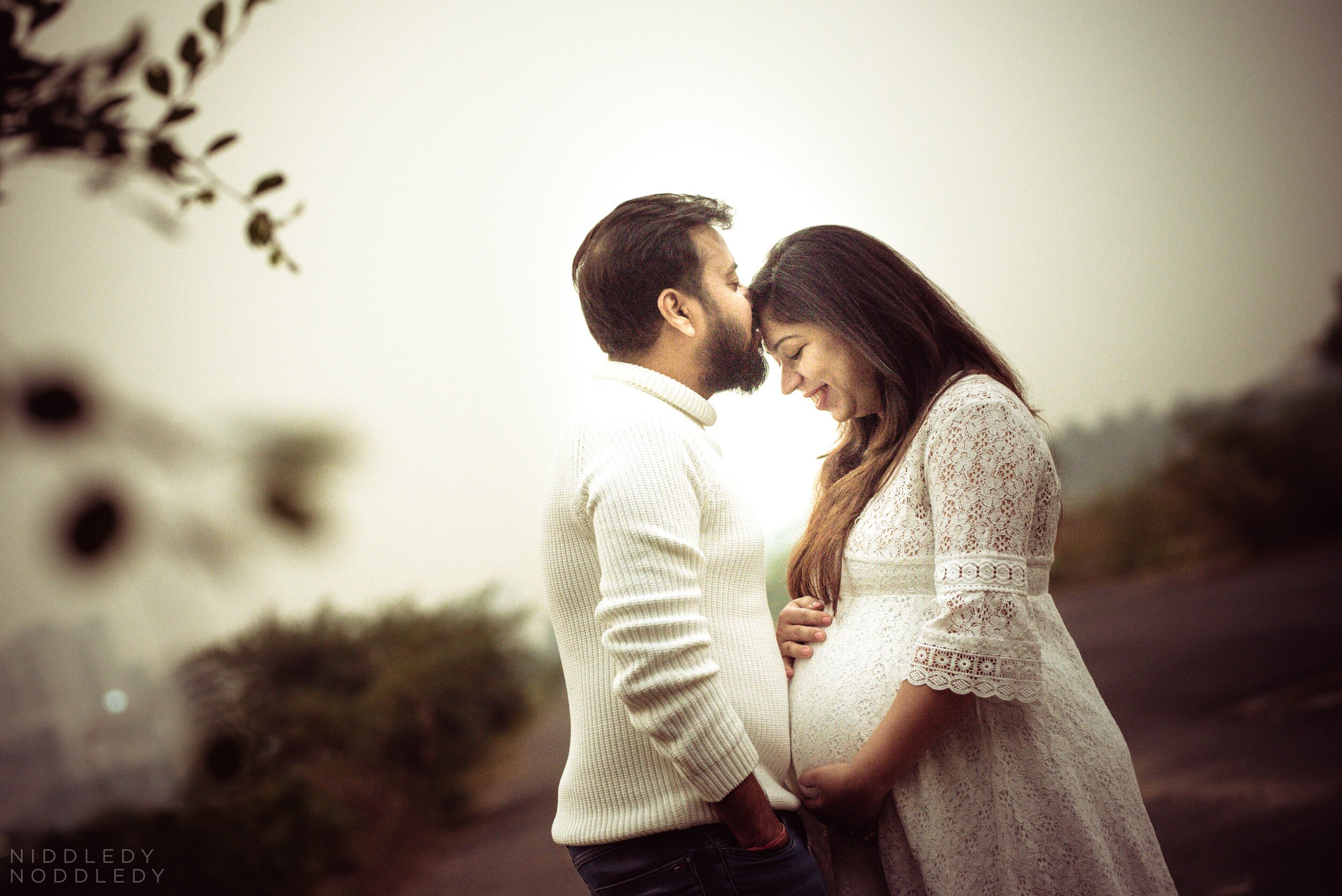 Manisha+Maternity+Photoshoot+❤+NiddledyNoddledy.com+~+Bumps+to+Babies+Photography,+Kolkata+-+10.jpg