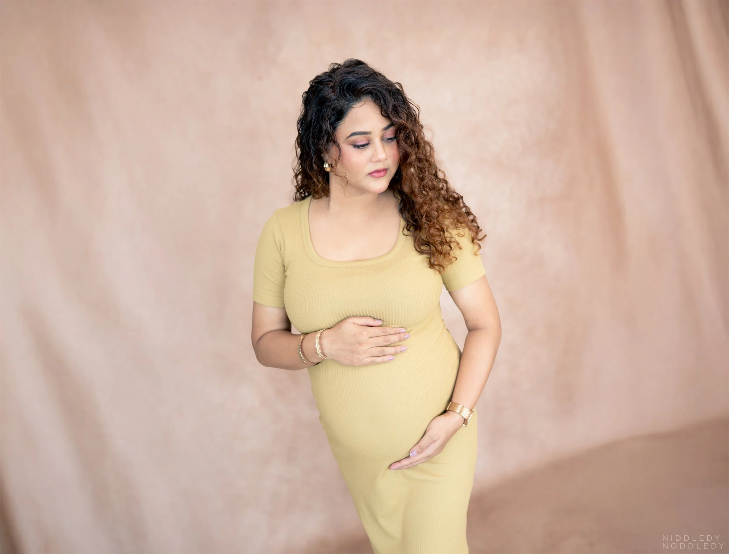 Shayana Maternity Photoshoot ❤ NiddledyNoddledy.com ~ Bumps to Babies Photography, Kolkata - 01.jpg
