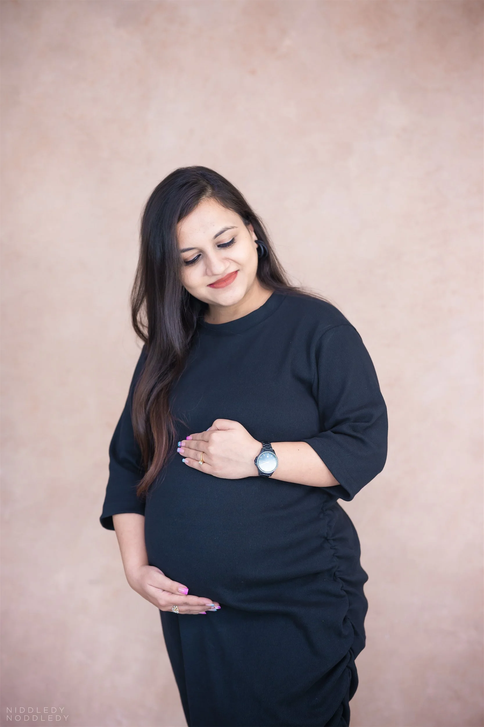 Shruti+Maternity+Photoshoot+❤+NiddledyNoddledy.com+~+Bumps+to+Babies+Photography,+Kolkata+-+08.jpg