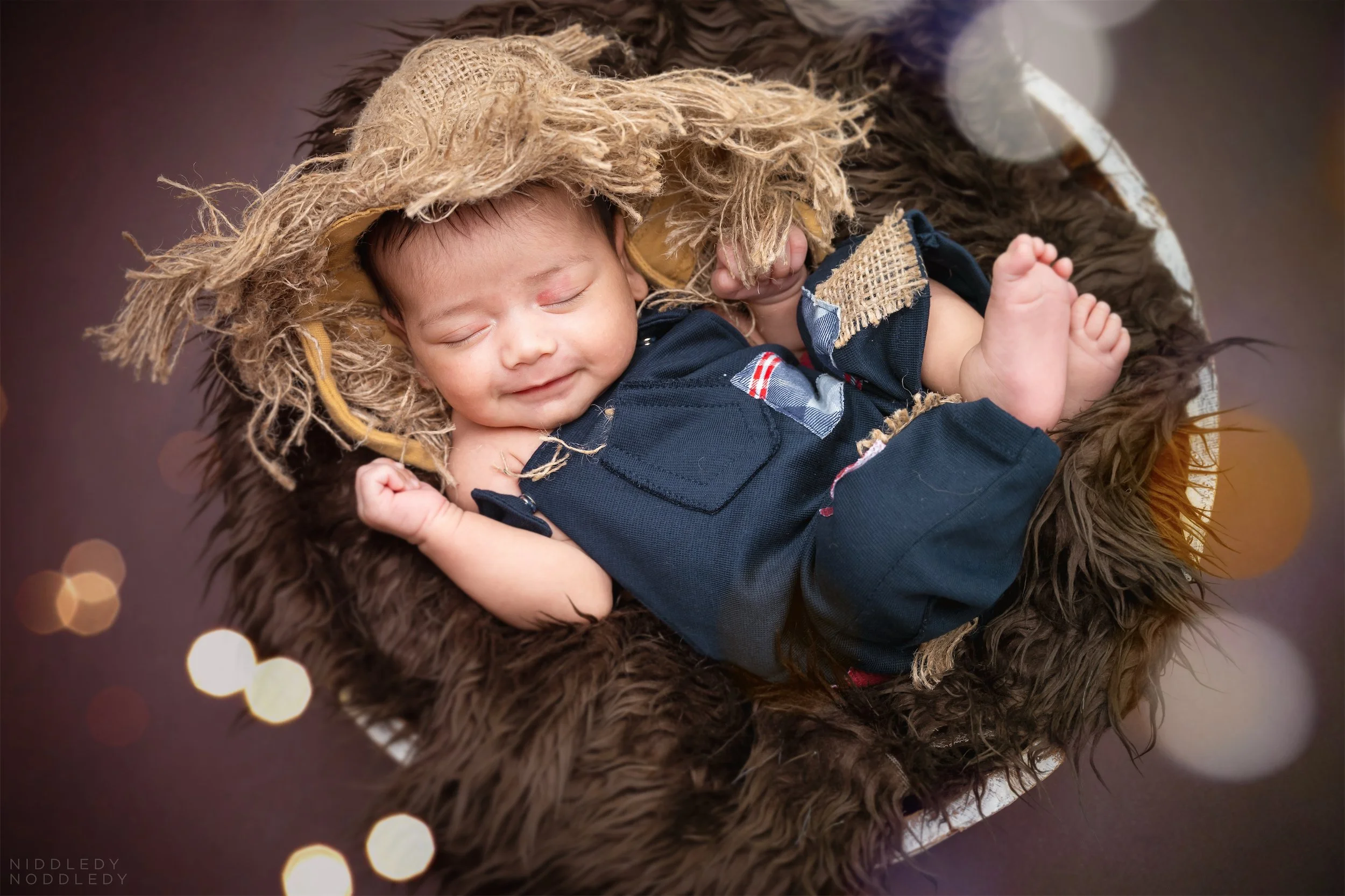 Yuhina Newborn Baby Photoshoot ❤ NiddledyNoddledy.com ~ Bumps to Babies Photographer, Kolkata - 04.jpg